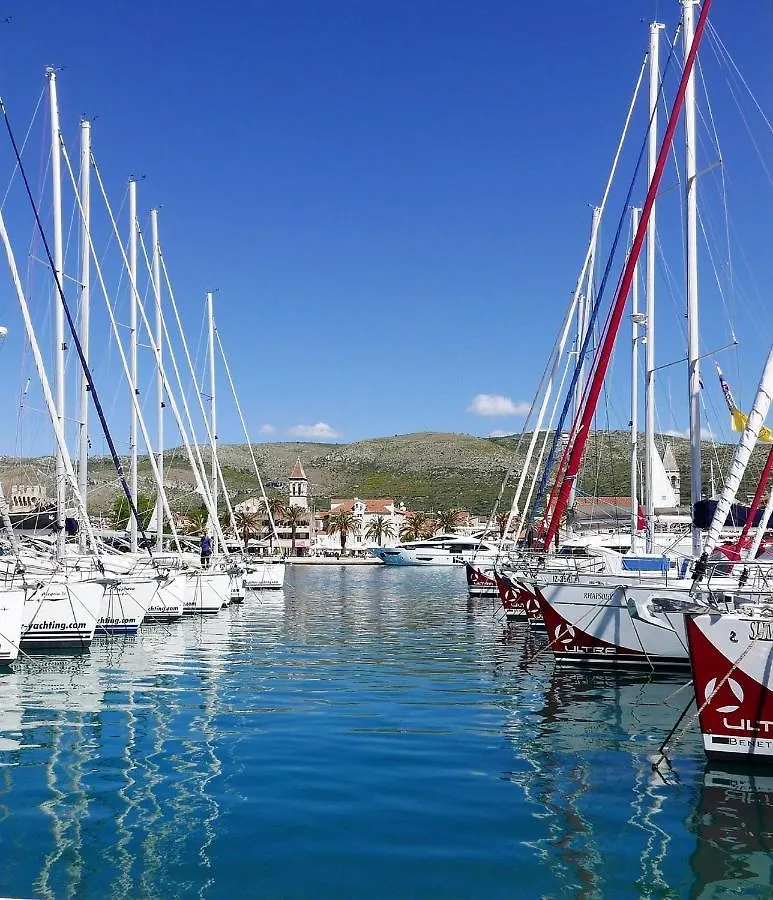 Apartments Filipo Trogir
