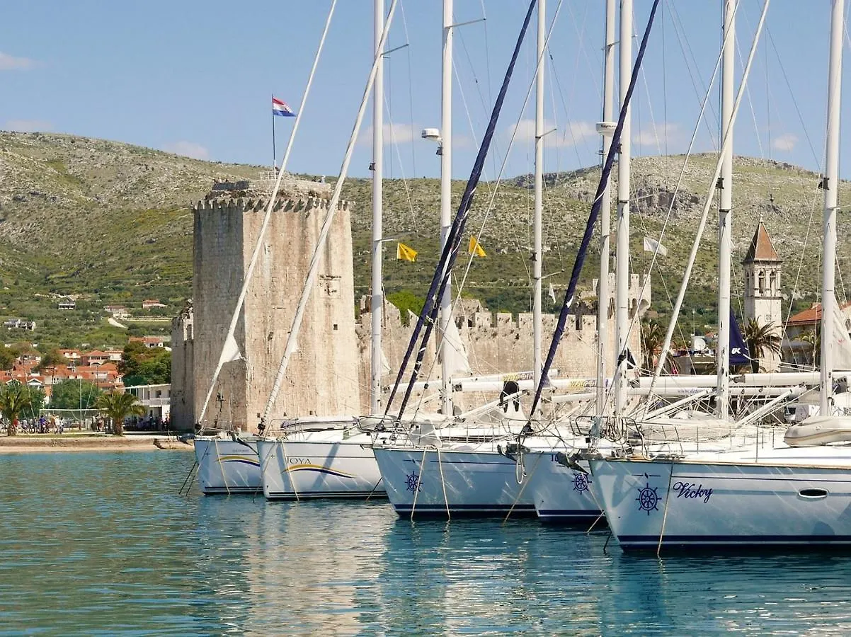 Apartments Filipo Trogir