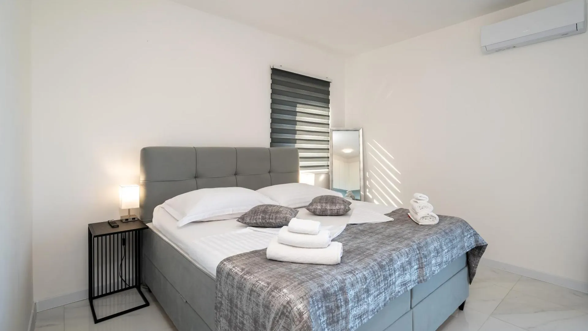 Apartments Filipo Trogir